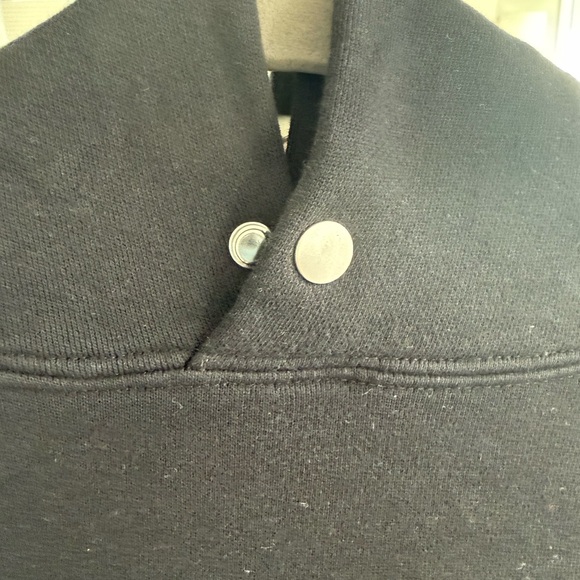 Darc Sport🖤 Hell Can’t Hold Us 🖤 Cropped Pierce Hoodie - Picture 4 of 10